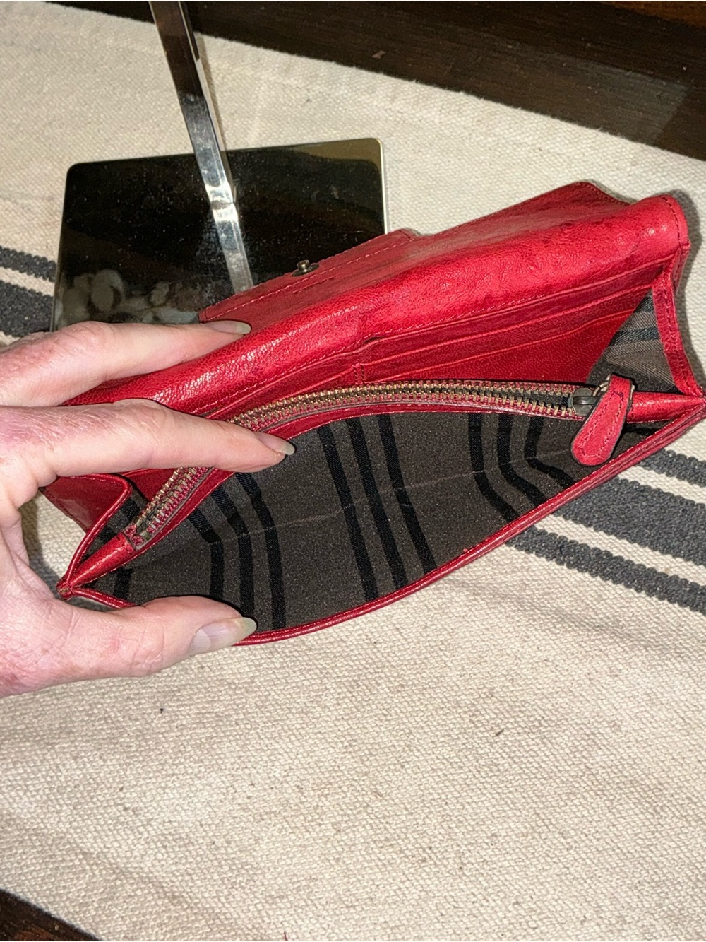 Frye Cameron Leather Burnt Red Continental Wallet Retail $178 - Picture 11 of 12